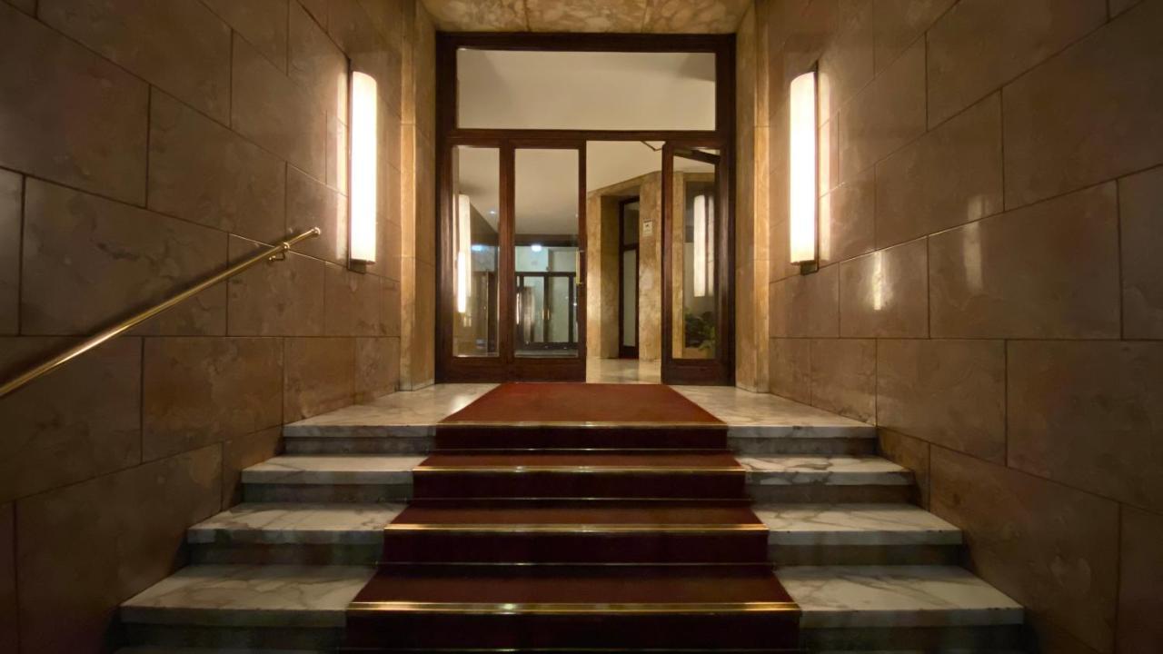 Bnb Capital Milano Central Station - Red Esterno foto