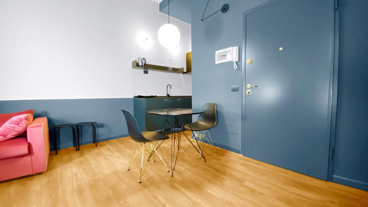 Bnb Capital Milano Central Station - Red Esterno foto